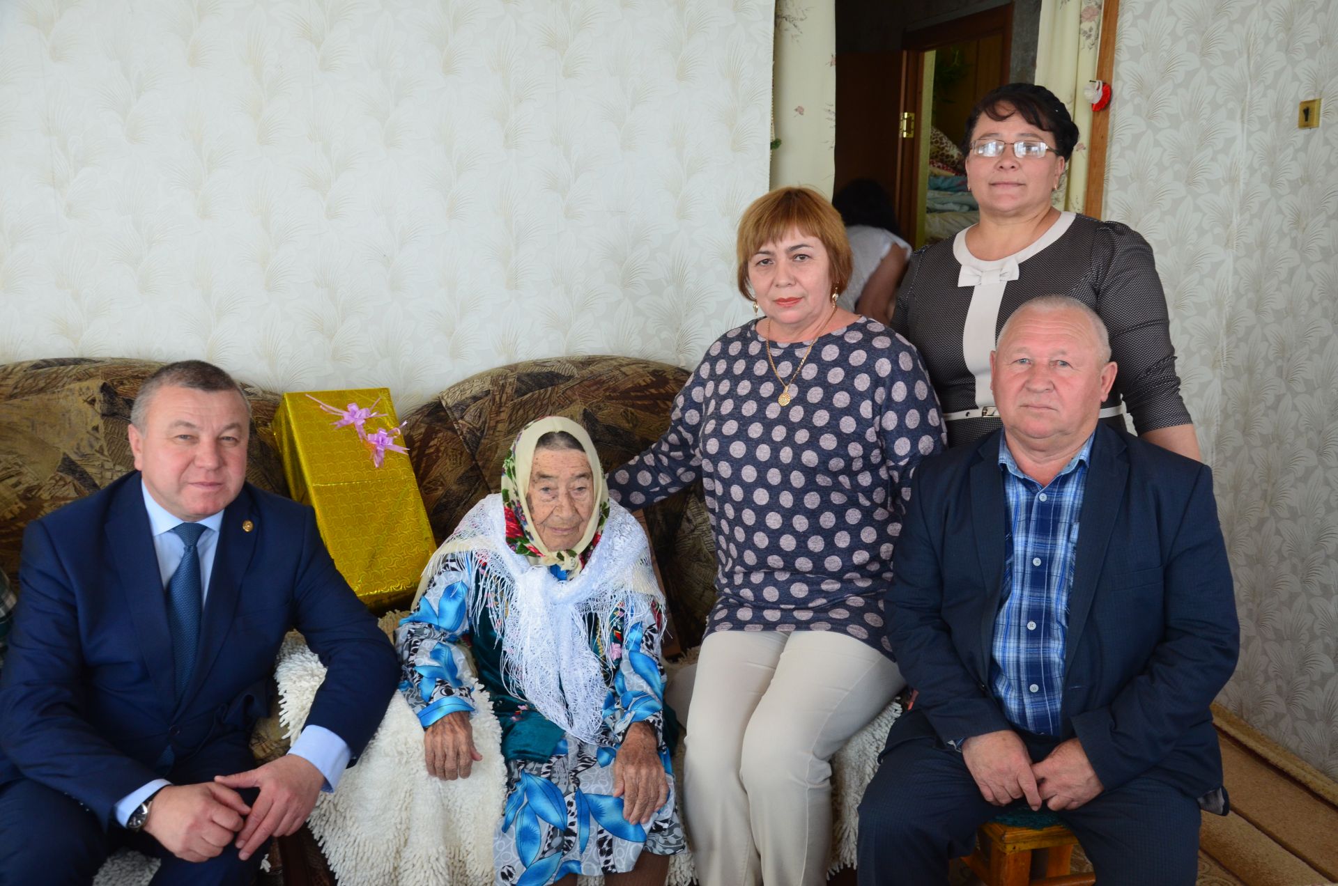 Янурыста Накыя апа Таҗетдинованың юбилеен бәйрәм иттеләр
