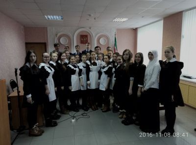 Ученики Сармановской средней школы посетили районный суд в рамках "Делового вторника"