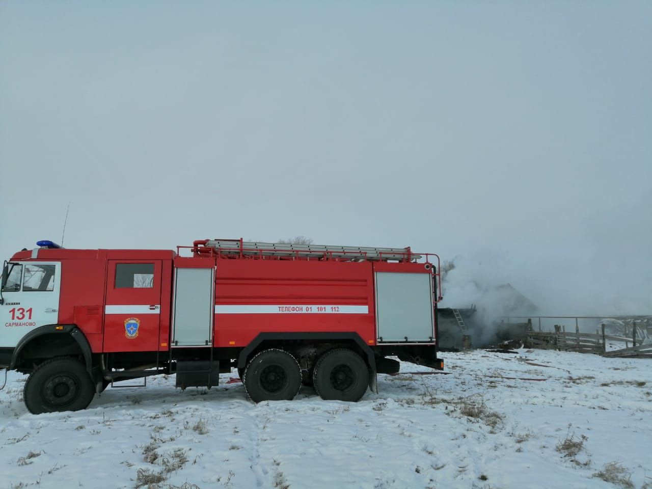 Пожарный надзор Сармановского района призывает сармановцев быть осторожными с огнем