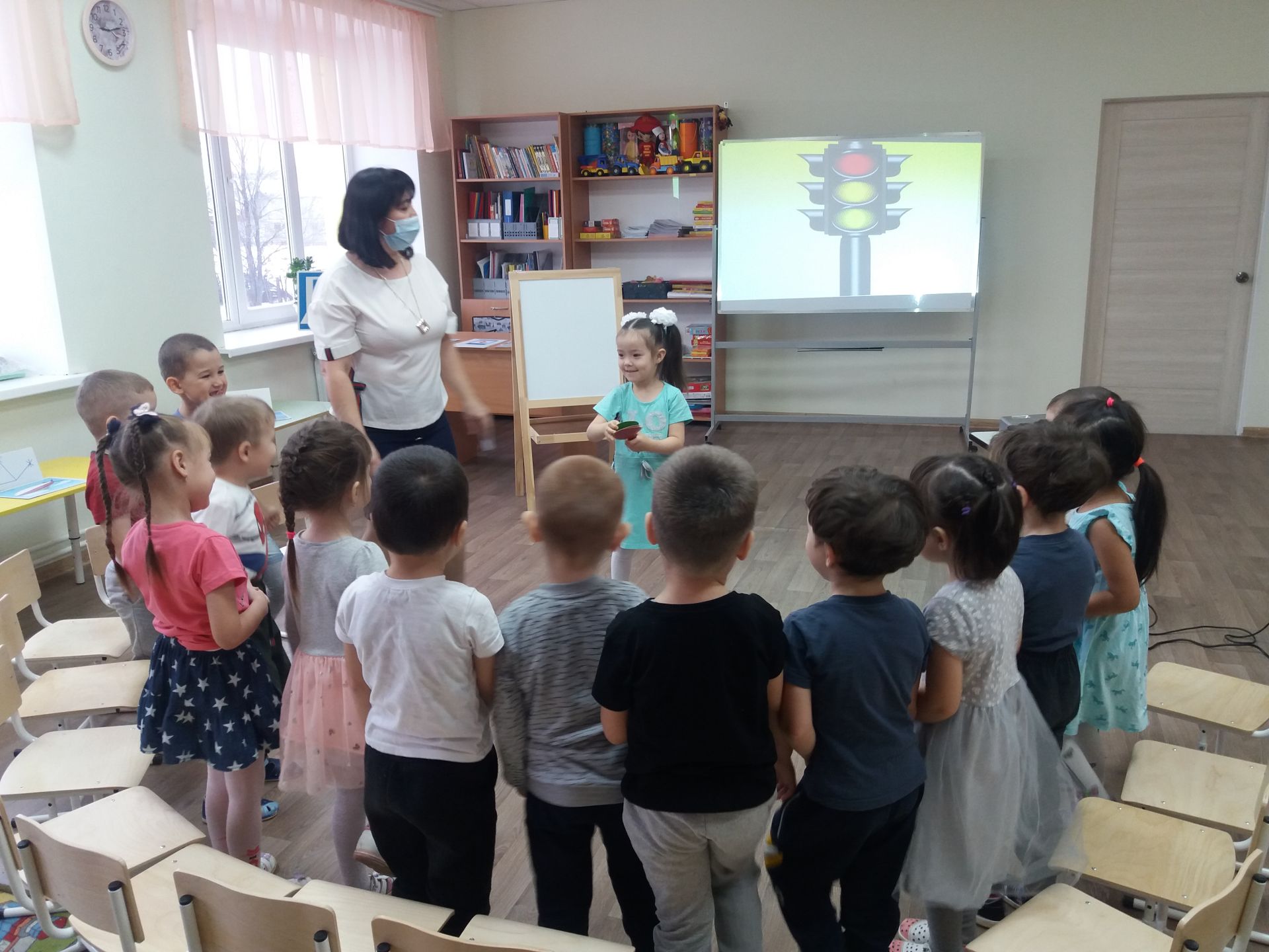 Светофор пришел в гости в детский сад «Ляйсан»