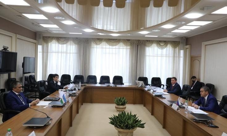 Заместитель полпреда Олег Машковцев провел рабочую встречу с Послом Республики Узбекистан