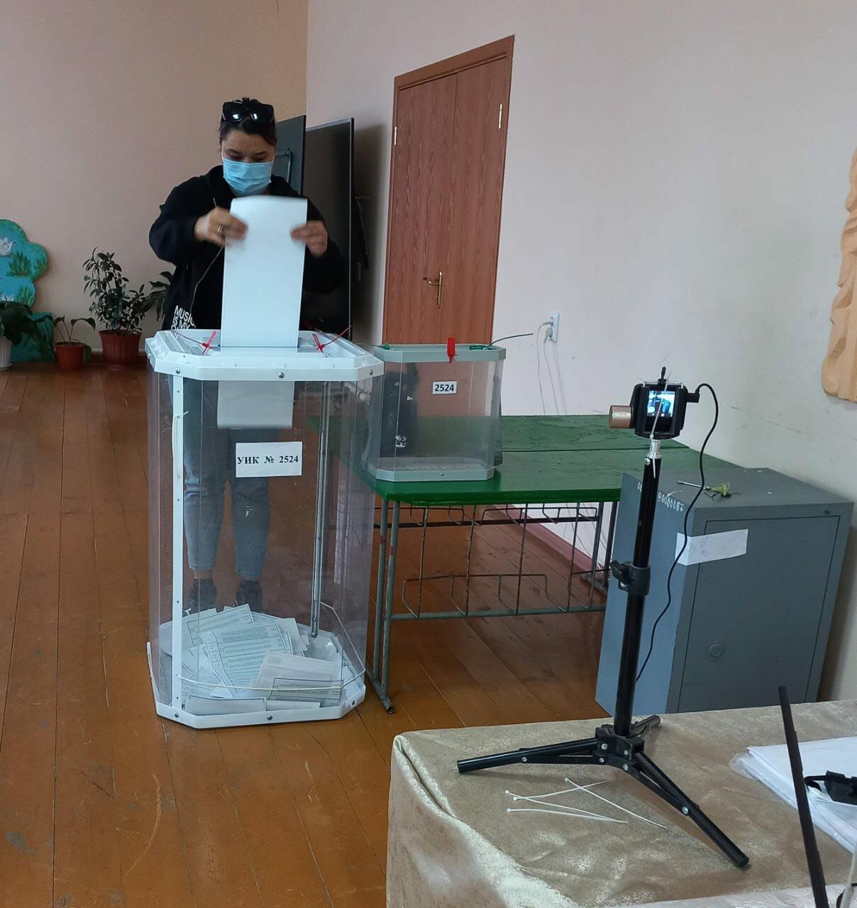 Старокаширский избирательный участок открыл свои двери для избирателей