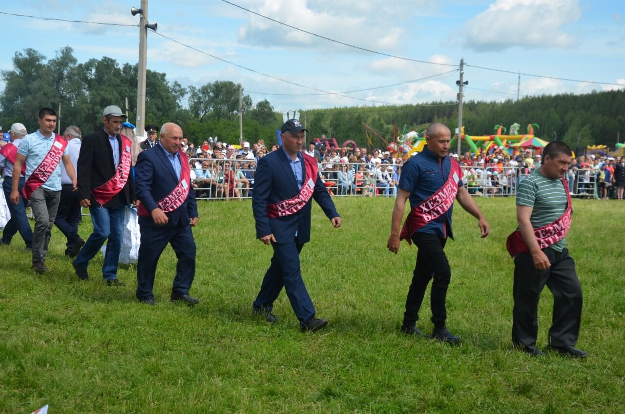 Район Сабан туенда алдынгыларга зур хөрмәт күрсәтелде