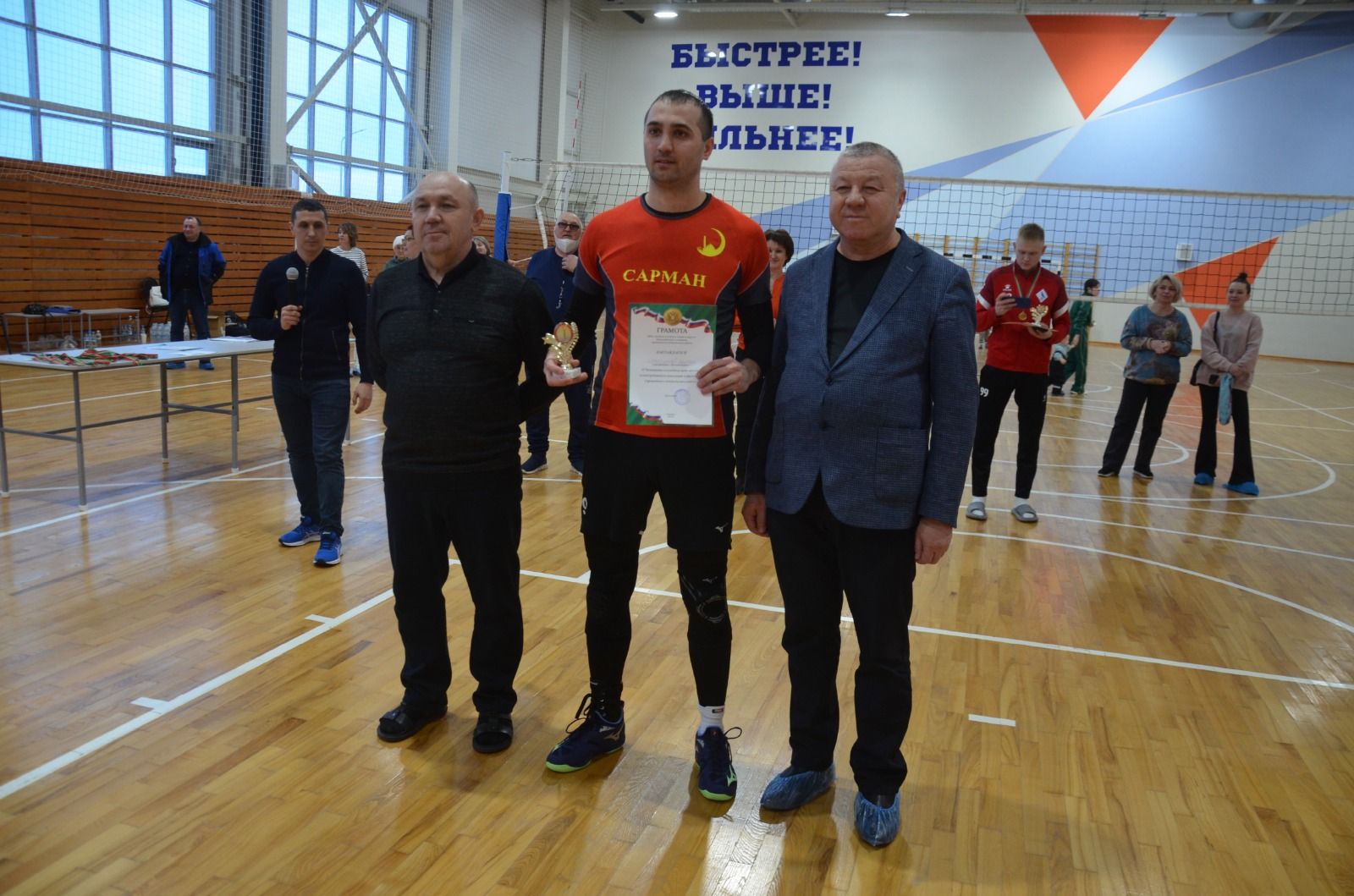 В Сарманово состоялся волейбольный турнир