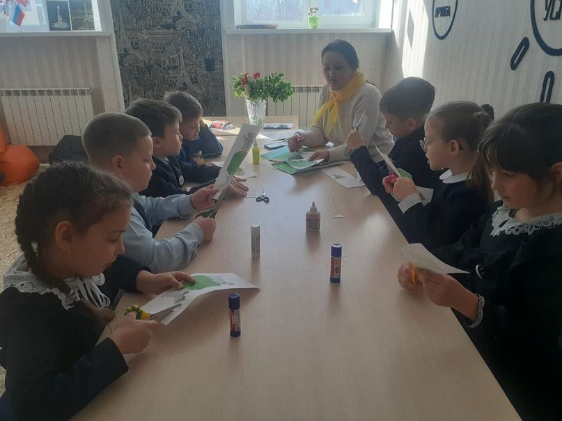 Учащиеся Петровскозаводской школы разыграли сказку