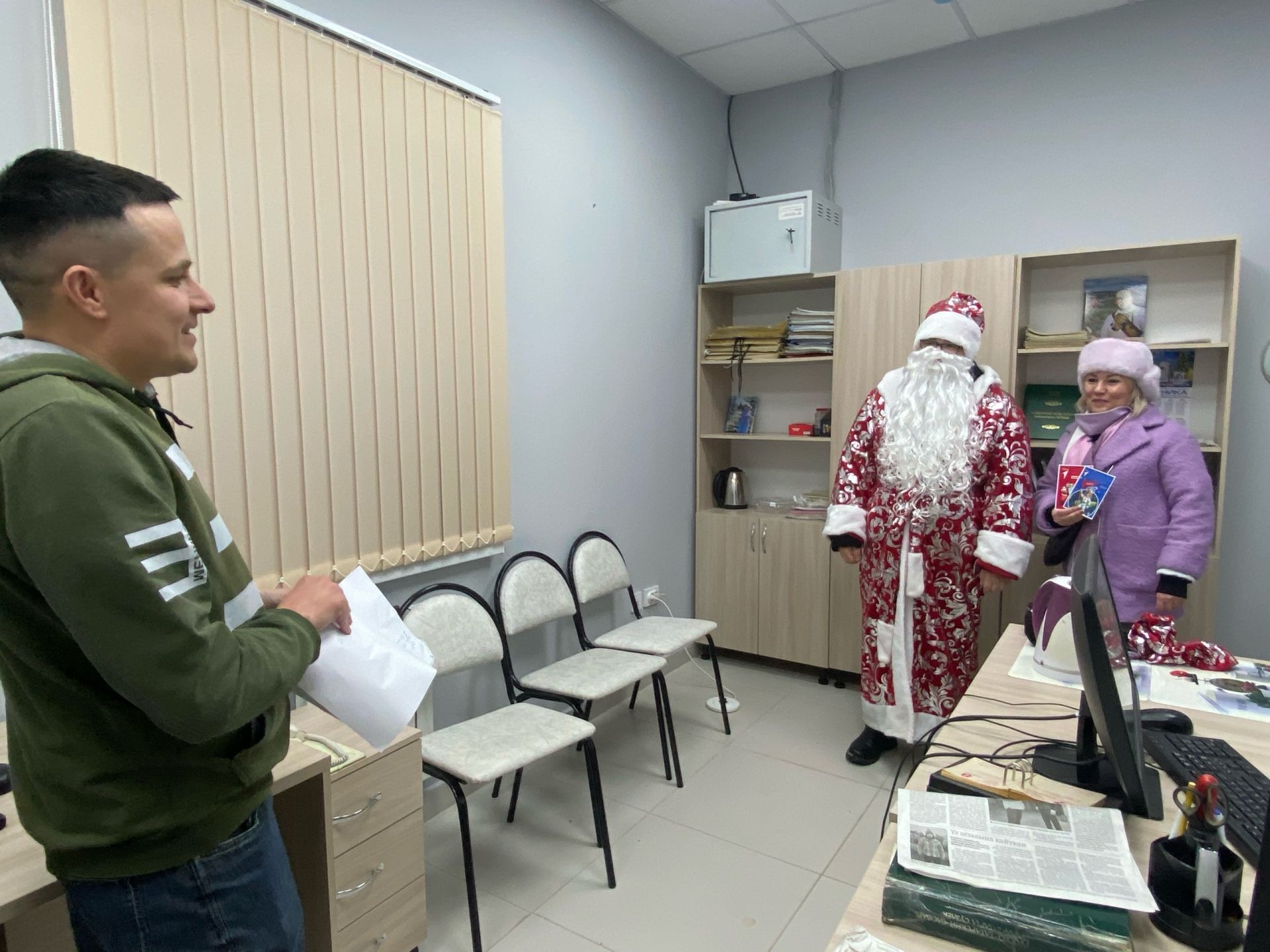 “Алдынгылар” Кыш бабае матбугат үзәгенә килде