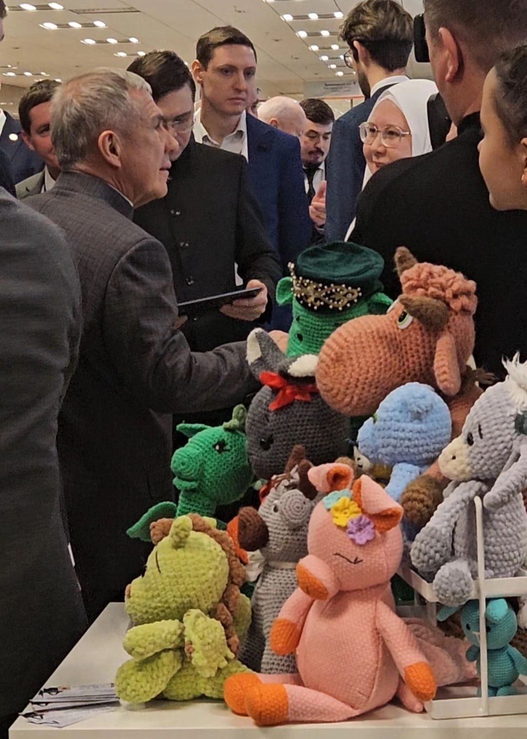 Джалильская гимназия достойно представила проект «Шоппер вместо 1000 пакетов»