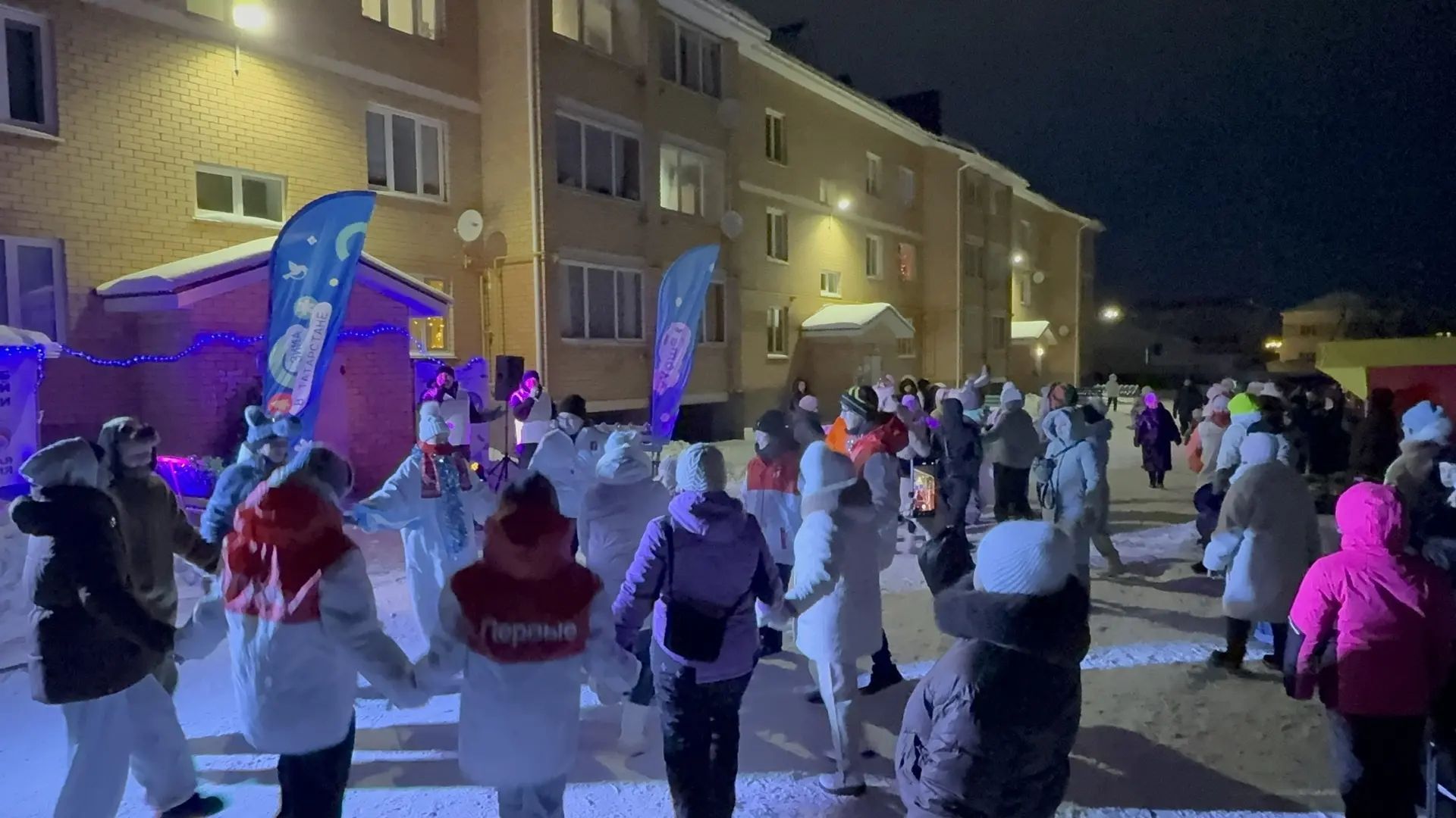 Сарманда күршеләр очраштылар