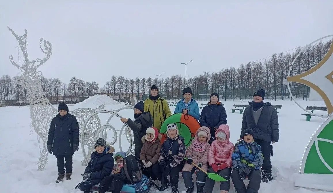 Весёлые каникулы сармановских школьников: скучать некогда!