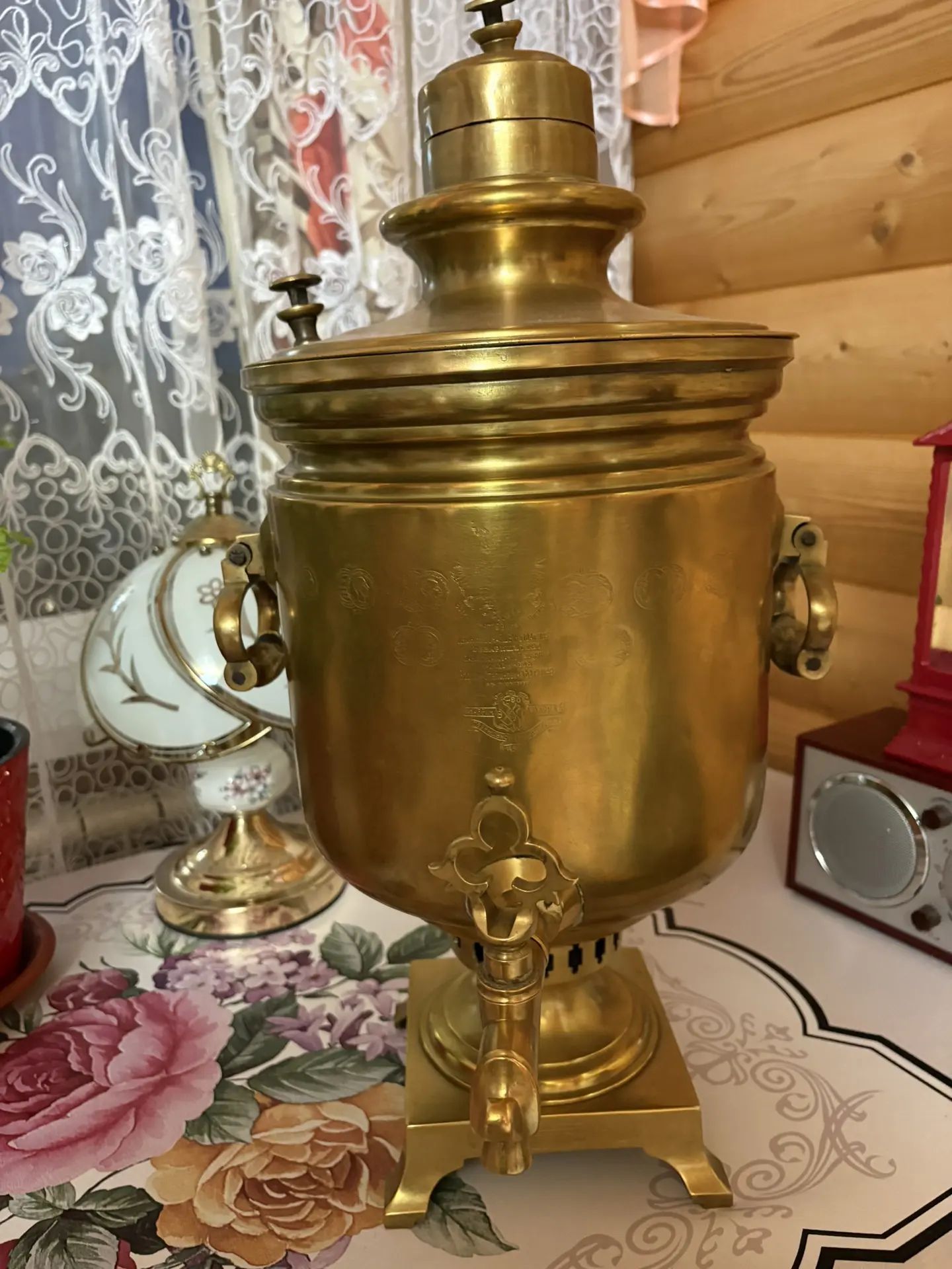Куҗак килене Вәсилә Сәлимгәрәеваның кул эшләренә 70 еллык тарих яшеренгән