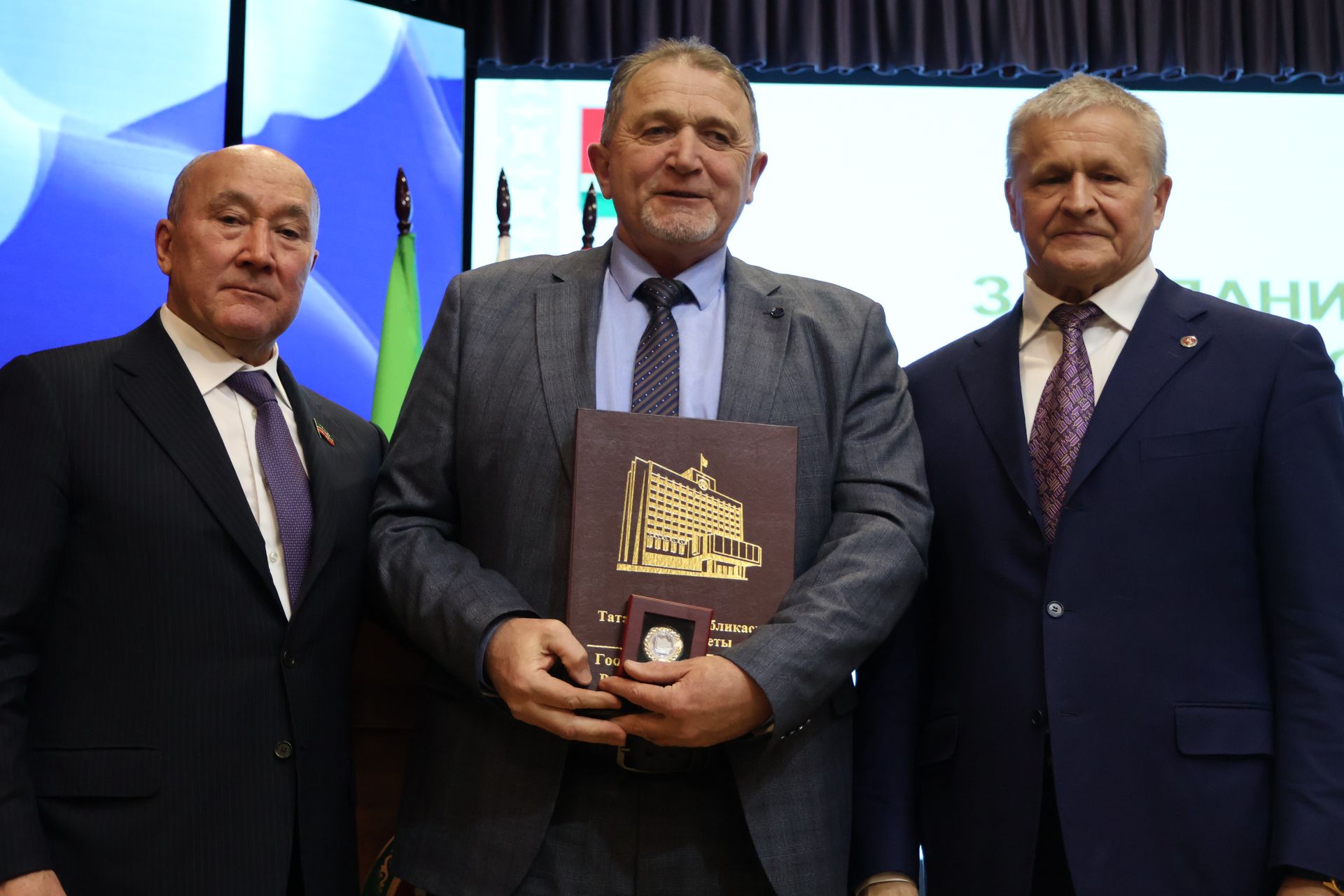 Райондашларыбыз мактаулы исемнәргә лаек булдылар