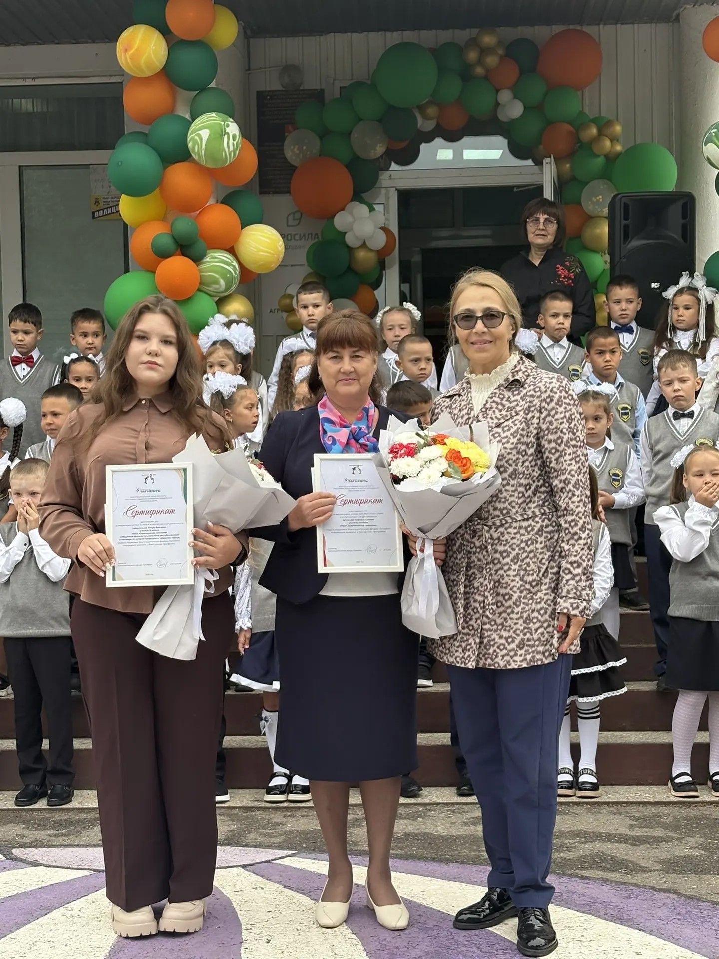 Район мәктәпләрендә Белем бәйрәме узды