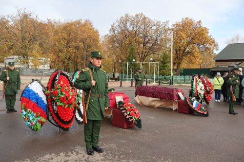 Җәлилдә ике геройны соңгы юлга озаттылар