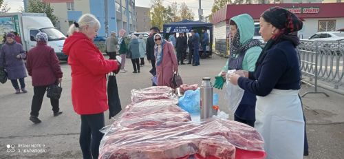 Бүген Җәлил поселогында авыл хуҗалыгы ярминкәсе үткәрелде.