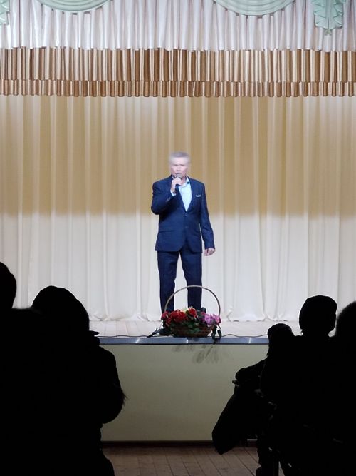 Азалакта концерт-тамаша үтте