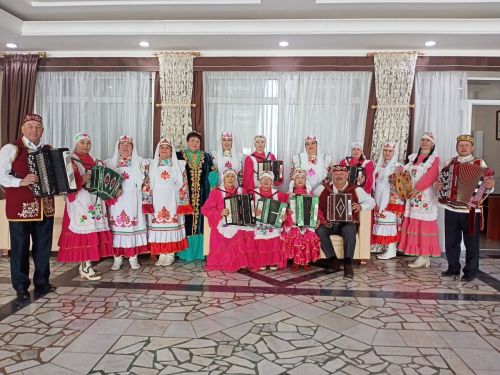Район өлкәннәре төбәк фестивалендә катнаштылар