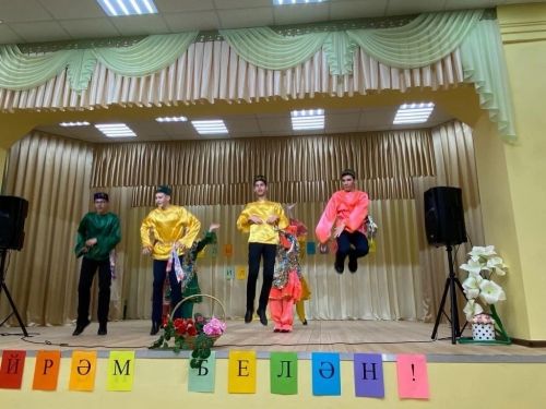 Районда «Җырлы балачак илендә» бәйгесенең I зона туры үтте
