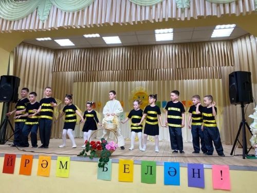Районда «Җырлы балачак илендә» бәйгесенең I зона туры үтте