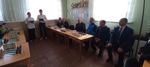 В Джалиле прошел шахматный турнир памяти заслуженного учителя РТ А.К.Алимова