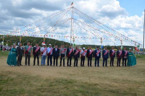 Район Сабан туенда кыр хезмәтчәннәренә зур хөрмәт күрсәтелде