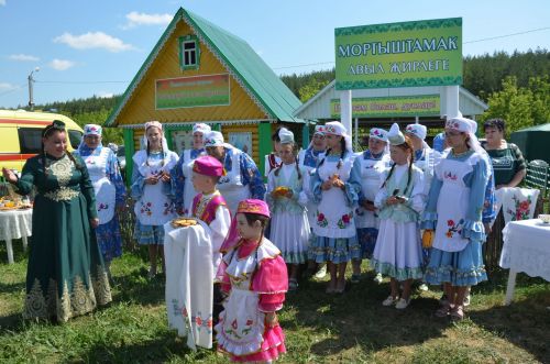 Даулы болын кунаклар каршы алды