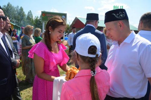 Даулы болын кунаклар каршы алды