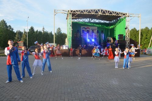 Районда Россия көнен билгеләп үттеләр