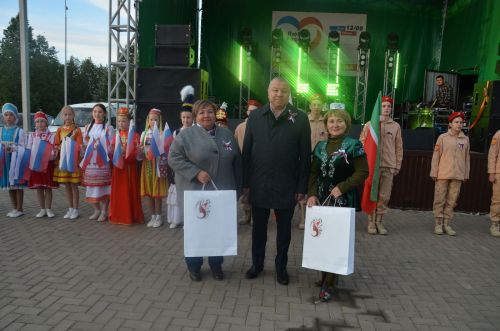 Районда Россия көнен билгеләп үттеләр
