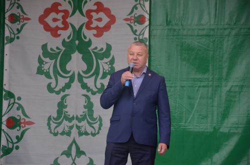 Районда яшьләр сәясәте активистларын бүләкләделәр