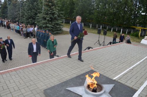 Сарманда «Бер минут тынлык» акциясенә кушылдылар