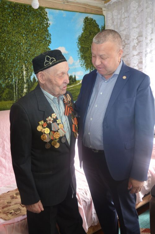 Шәрипҗан абыйга 99 яшь тулды
