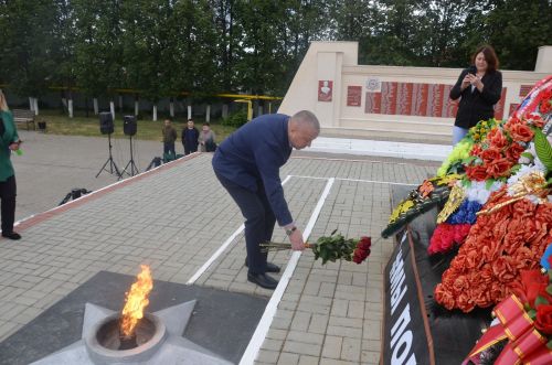 Сарманда «Бер минут тынлык» акциясенә кушылдылар