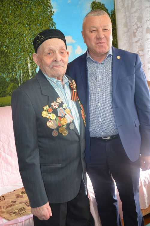 Шәрипҗан абыйга 99 яшь тулды