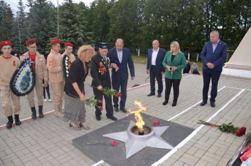 Сарманда «Бер минут тынлык» акциясенә кушылдылар