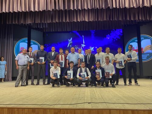 Аграр көллияттә чыгарылыш кичәсе узды