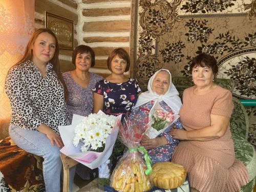 “Искра”ның алдынгы сыер савучысына 90 яшь тулды