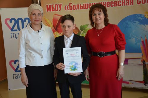 Зур Нөркәй мәктәбе сәләтле гаиләләрне кунакка җыйды