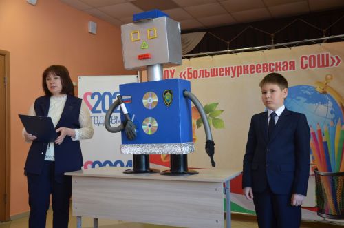 Зур Нөркәй мәктәбе сәләтле гаиләләрне кунакка җыйды