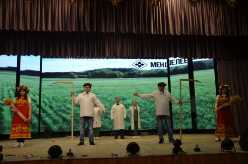 Иң тату сыйныф Җәлил поселогының икенче мәктәбендә укый