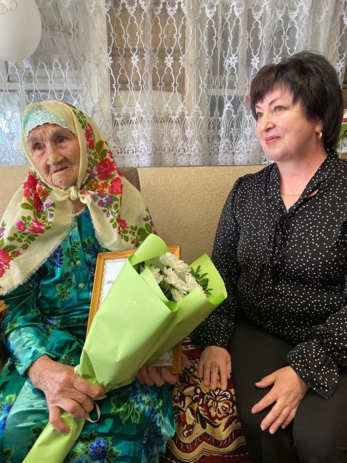 Наирә апага 90 яшь тулды
