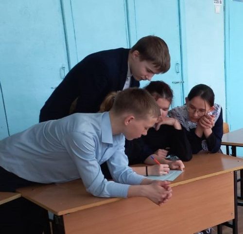 В Старокаширской СОШ отпраздновали День космонавтики