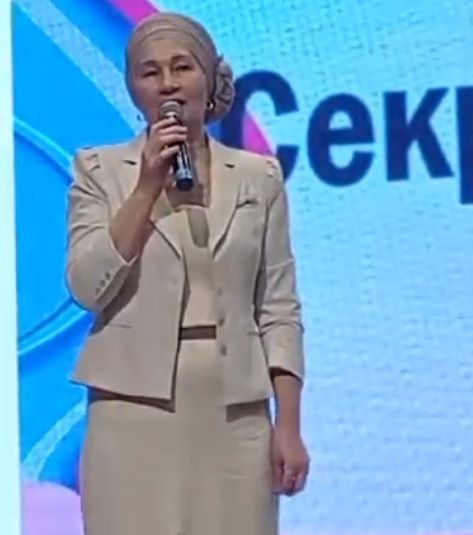 Иң тату сыйныф Җәлил поселогының икенче мәктәбендә укый