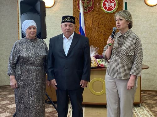 Гәрәевларны район җитәкчелеге тәбрикләде