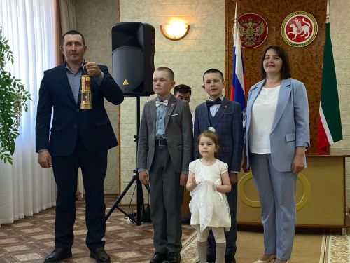 Гаилә учагы капсуласы бүген Әлмәт шәһәренә китте