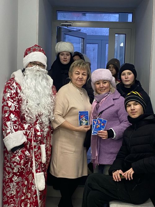 “Алдынгылар” Кыш бабае матбугат үзәгенә килде