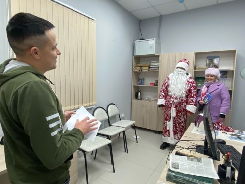 “Алдынгылар” Кыш бабае матбугат үзәгенә килде