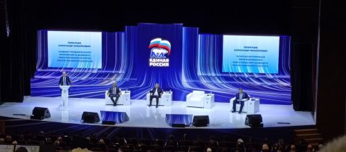 Глава Сармановского района Фарит Хуснуллин участвовал во встрече кандидатов ЕР в Казани