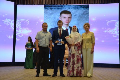 Районда 114 укучы урта белем турында аттестат алды