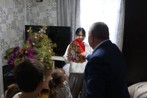 В Сарманово продолжают поддерживать молодых родителей