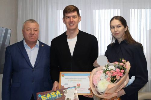 В Сарманово продолжают поддерживать молодых родителей